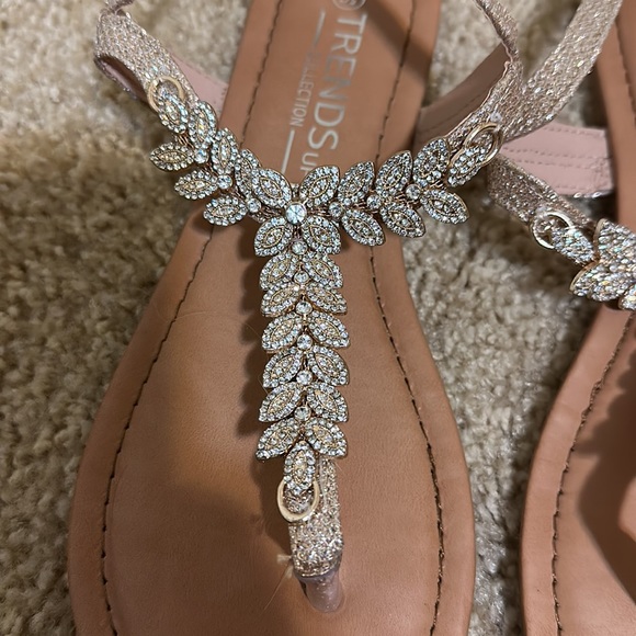 Dressy Sandals Size 5.5 - Picture 3 of 6